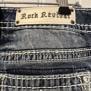 Rock revival womens jeans 33x31